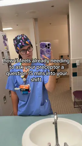 “hey do you have a sec”😂😂😂 #nursing #surgery #newgrad #preceptor #relatable #registerednurse #nurse #foryou #fyp #foryoupage #fypシ 