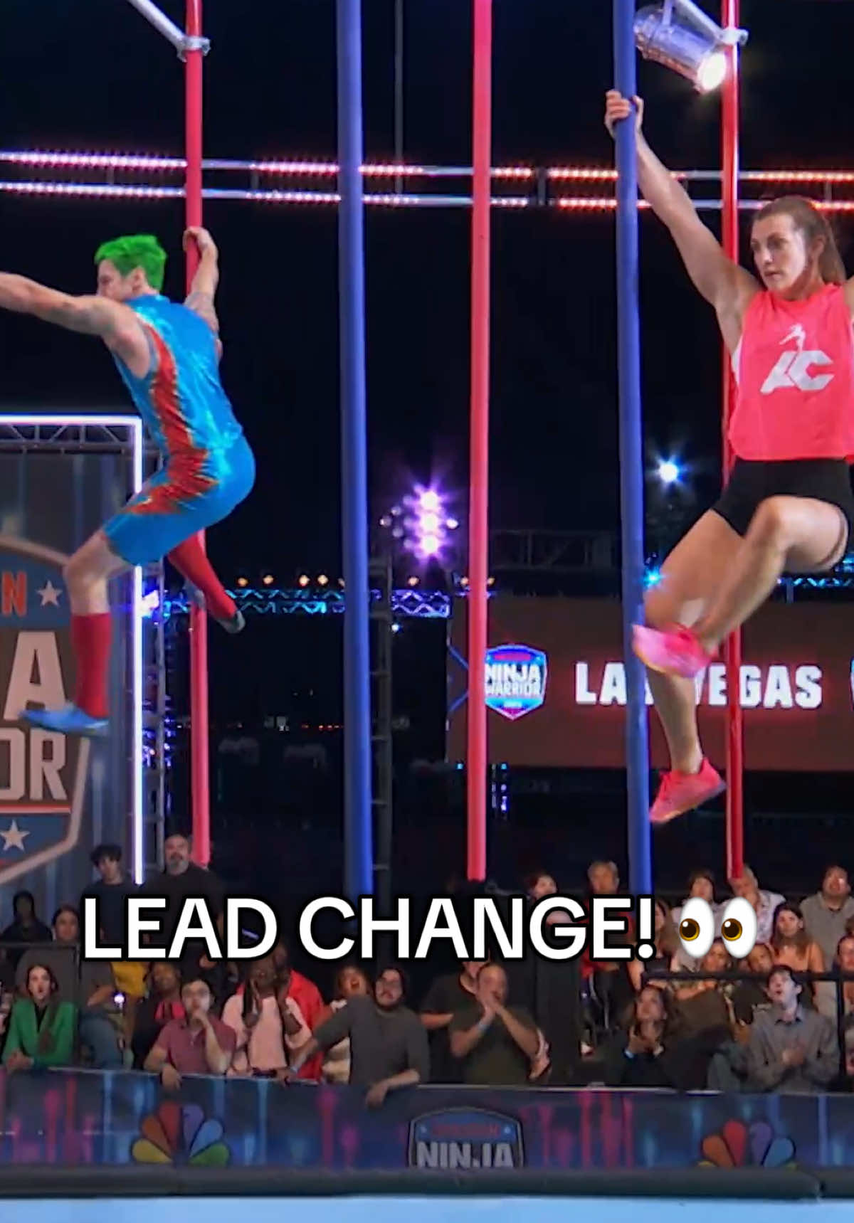 This race between Jamie and Abby is one for the books! 🫣🔥 #ANW #ninjawarrior #AmericanNinjaWarrior 