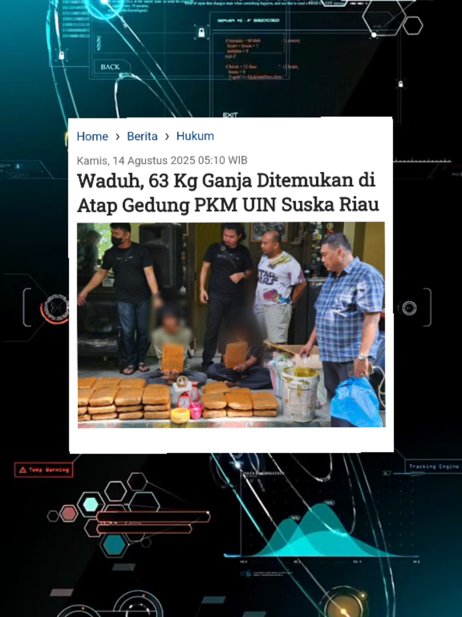 PEKANBARU – Badan Narkotika Nasional Provinsi (BNNP) Riau berhasil mengungkap jaringan peredaran ganja yang melibatkan dua mantan mahasiswa Universitas Islam Negeri Sultan Syarif Kasim (UIN Suska) Riau. Sebanyak 63 kilogram ganja kering disita, sebagian besar ditemukan di atap Gedung Pusat Kegiatan Mahasiswa (PKM) kampus tersebut. Pengungkapan ini bermula dari laporan masyarakat pada Agustus 2025 tentang rencana pengiriman ganja menggunakan jasa ekspedisi Indah Cargo di Jalan Garuda Sakti, KM 1, Pekanbaru. Menindaklanjuti informasi itu, Kepala Bidang Pemberantasan BNNP Riau, Kombespol CP Sinaga, menginstruksikan tim yang dipimpin Kombespol Berliando untuk melakukan penyelidikan dan koordinasi dengan pihak ekspedisi. Jumat (8/8/2025) sekitar pukul 09.40 WIB, dua orang berinisial RS dan S diamankan di loket Indah Cargo. Dari tangan mereka, petugas menyita satu kardus berisi 23 paket ganja kering yang dibungkus lakban cokelat. Hasil interogasi membuka fakta bahwa masih ada puluhan paket ganja lainnya disimpan di lingkungan kampus. Tim kemudian bergerak ke Gedung PKM UIN Suska Riau dan melakukan penggeledahan yang disaksikan pihak kampus. Di lokasi, ditemukan satu kardus berisi 30 paket ganja kering di atap gedung dan satu kardus lain berisi 10 paket yang disembunyikan dalam karung plastik. 