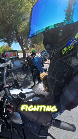 #CapCut #4yp #fypè #fup #parati #latinos #viral #viralvideo #fypè #viral_video #amigos #friends #grupo #ride #latoxica #woman #gf #girlfriend #biker #HD #enertainment #2wheels 