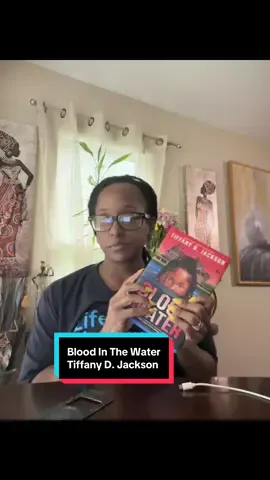 Okay… so I liked it, but I didn’t love it. The idea was amazing and the plot held my attention. But the tone felt a bit too young for my taste. Younger readers will eat this up! 🤏🏾🤏🏾🤏🏾 Tiffany D. Jackson knows how to keep you turning pages. #BookTok #BookReview #BloodInTheWater #TiffanyDJackson #fyp 