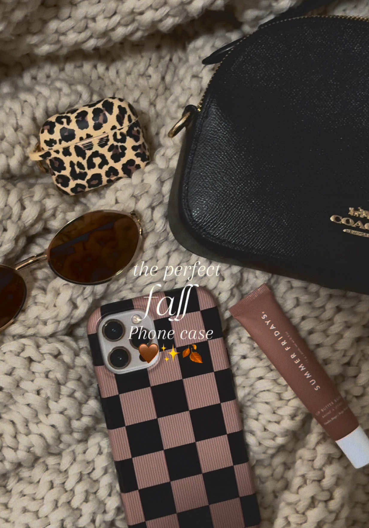 If it’s checkered, I want it !!!🍂🤎✨  The perfect phone case ✨  ADD TO CART  🛒⬛️🟫🛒 #fallfashion #fallphonecase #velvetcaviar #checkered #fallvibes 