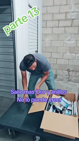 wow esta unidad la verdad ya se pago y ay mucha ganancia #señoragabriel #quiendamas #storagewars #familiagabriel #subastas 