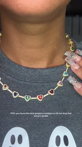 Oh em geeeeeee 🤩😍🤩😍🤩 click the link! #heartnecklace #prettynecklace #tiktokshopfinds #obsessedwithit #musthaveitems 