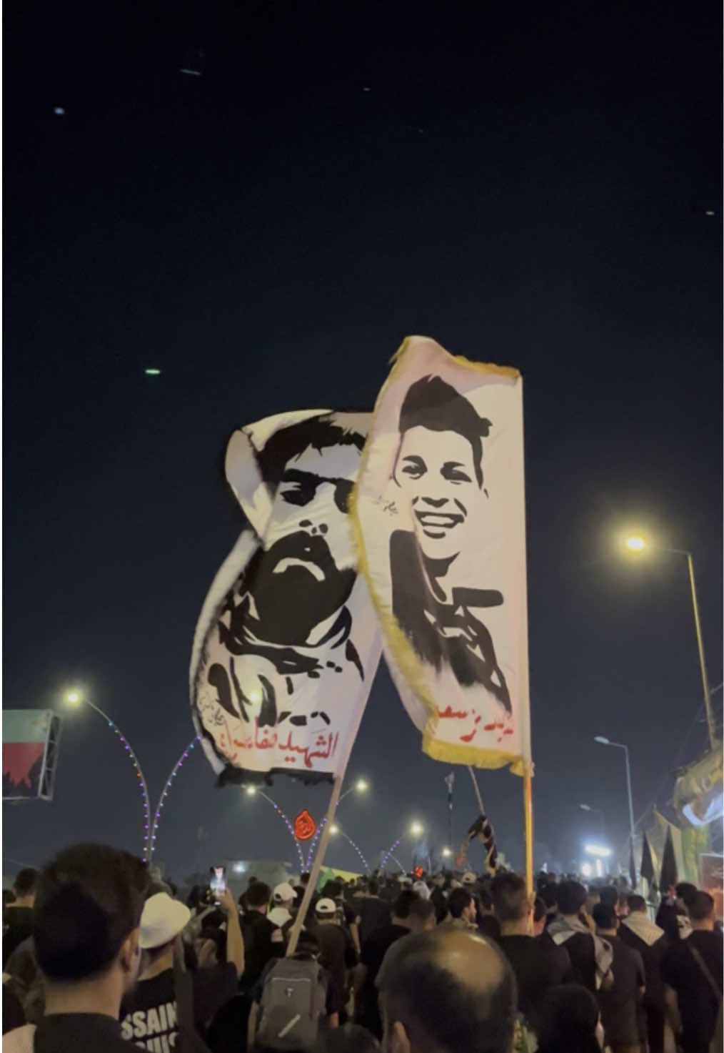 شهداء تشرين #صفاء_السراي #عمر_سعدون #تشرين_موعد_الثائرين🇮🇶 #كربلاء #مشاية_الامام_الحسين 