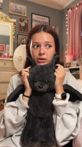 I LOVE HER!! 😭😭🦇🎃🖤 #buildabear #stuffies #unboxing #unboxwithme #halloween 