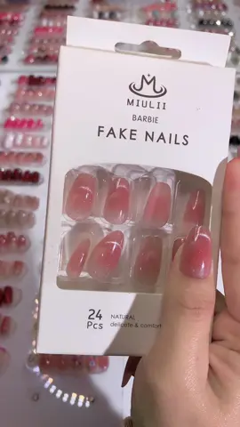 😍😍#kukupalsumurah #kuku💅🏻 #zonacantik #miulipalace 