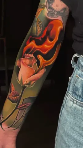 Would you get a piece like this? Artist: duartetattoo 🌹🔥