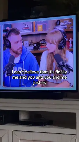 this was such a good podcast!!!! #taylorswift #traviskelce #jasonkelce #newheights #newheightspodcast 