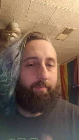 if this makes me a shitty friend well im a shitty friend. i cant help it. #friend #friends #bad #fyp 
