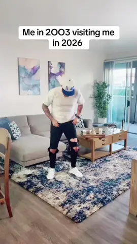 tiktok and Instagram 😂 #Flashbacks #harlemshake #skinnyjeans #viralvideo #relatable #comedy #fypシ #foryoupage #millenniums