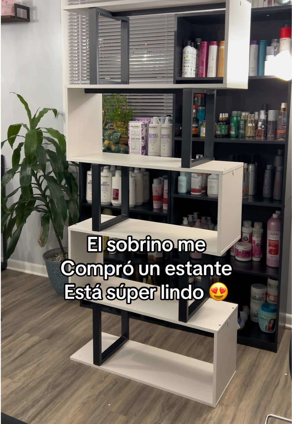 Qué lindo el sobrino 🫣😍 #estante #fyp #parati #tiktokshop #viral 