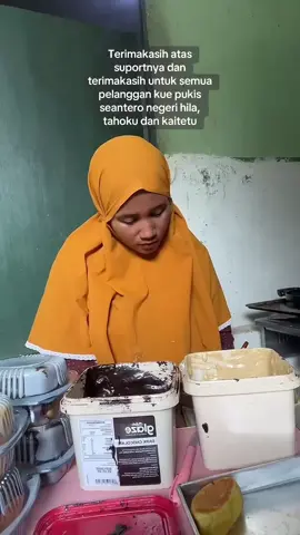 Terimakasih teman2 semua❤️🌹🥰😍#tiktoklive #livehighlights #fyp #ambonpride🏝🔥 #malukupride🏝🔥fypシviral #kuepukis #kulinertiktok 