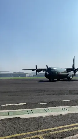 Swa Bhuwana Paksa “Wings Of The Motherland” Herky Flight #fypシ゚ #tniau #hercules #swabhuwanapaksa #airforce 