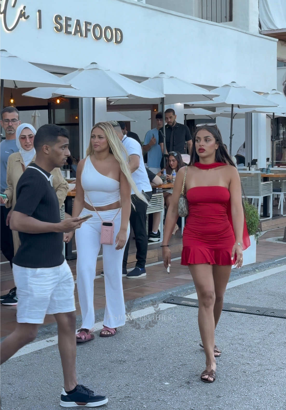 Beautiful sexy ladies walking through Puerto Banus 🥂✨ #marbella #billionaire #Lifestyle #luxury #girls 