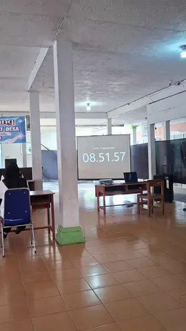 📜 Pengumuman Ujian Perangkat Desa 🗓 Hari/Tanggal : Kamis, 14 Agustus 2025 📍 Tempat : Pendopo Desa Bulusari, Kecamatan Gempol Pada hari Kamis, 14 Agustus 2025, bertempat di Pendopo Desa Bulusari, Kecamatan Gempol,  telah dilaksanakan Ujian Perangkat Desa. Kegiatan dimulai pada pukul 09.00 WIB hingga selesai dengan tertib dan lancar. Ujian ini di untuk mengisi kekosongan Perangkat Desa Bulusari Kasi Kesejahteraan. Ujian ini diikuti oleh 4 peserta dari seluruh wilayah Desa Bulusari. Diharapkan para peserta dapat memperoleh hasil terbaik demi mendukung kemajuan dan pelayanan masyarakat Desa Bulusari. 📚✏️ #UjianPerangkatDesa #DesaBulusari #KecamatanGempol