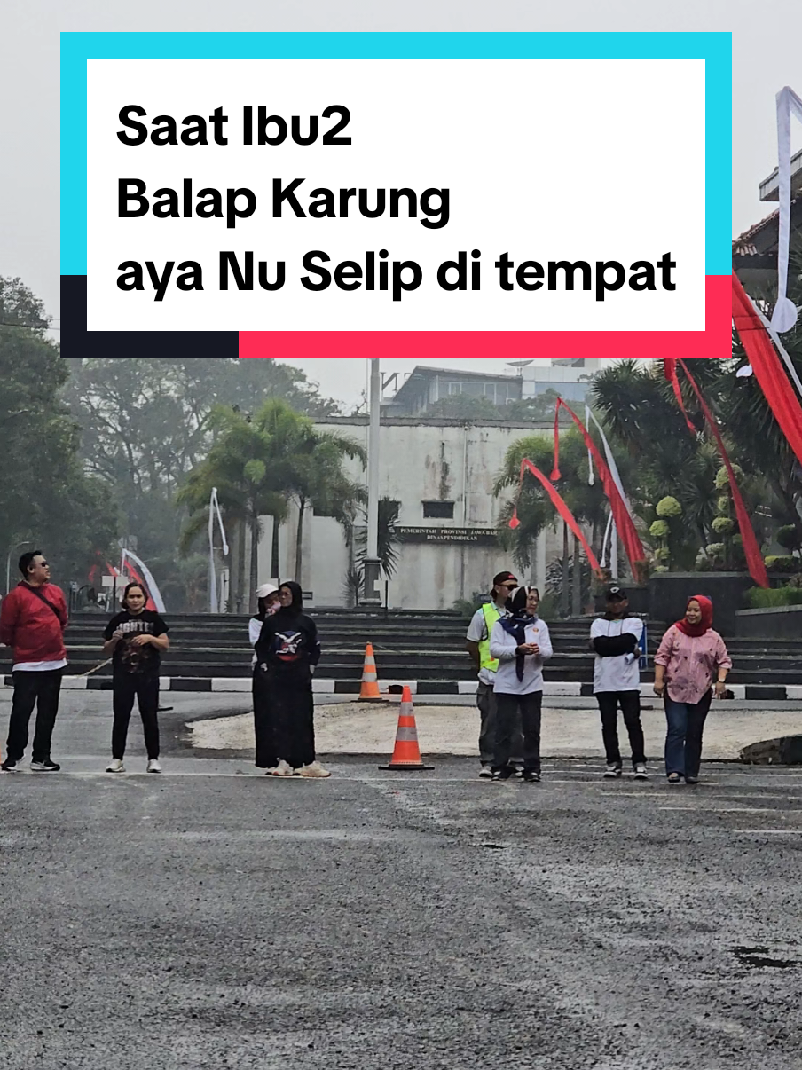 #disdikjabar #hutri80 #lomba17agustus #balapkarung #ibu 