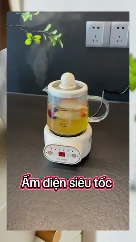 Ấm siêu tốc thuỷ tinh pha trà sang chảnh quá #giadungthuynhung #yeubepnghiennha #batdia #giadungtienich #batdiadep #lythuytinh #yeubep #giadung #giadungthongminh #medobepnoidiatrung 