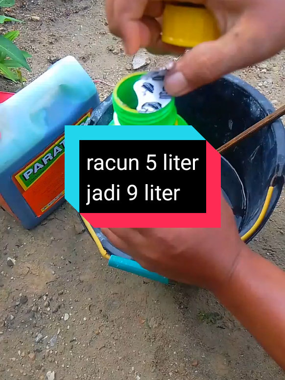 cara merakit racun 5 liter jadi 9 liter semoga bermanfaat. disclaimer racun nya jadi 9 liter setengah #tutorial #racunrumputpalingampuh #racuntiktok #fyppppppppppppppppppppppp #fypdonggggggg 