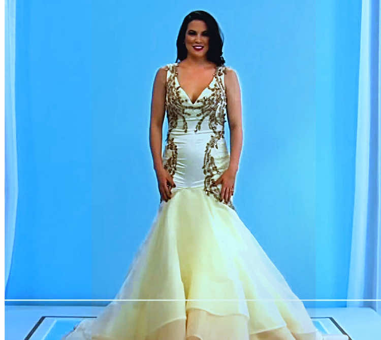 Kelly Nishimoto Wants To Look Like A 'Fairy Bad Ass' | Something Borrowed, Something New
 #SomethingBorrowedSomethingNew #KellyNishimoto #FairyBadAss #FashionTransformation #DressShopping               