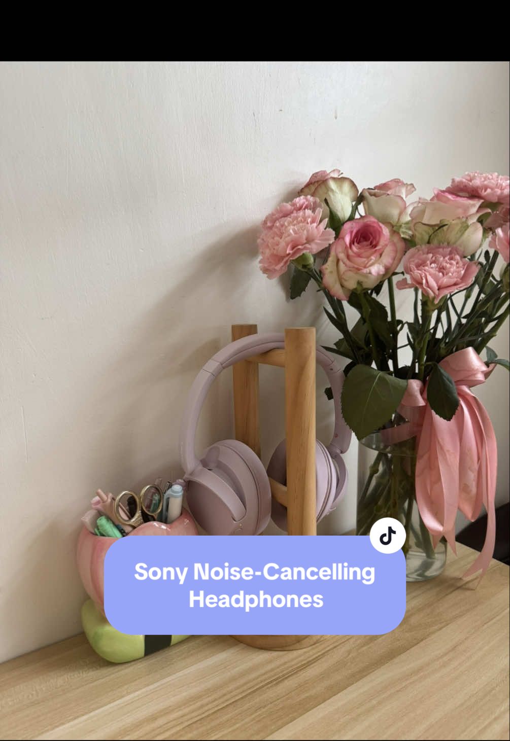 Unboxing my new pink Sony WH-CH720N with no trending audio 💖 For my birthday, I finally bit the bullet and got proper noise-cancelling headphones for when I’m reading in public or immersed in an audiobook. The noise-cancelling is amazing and makes my reading experience so much better 😭💖 #sony #sonyheadphones #noisecancelling #booktokph #immersivereading #BookTok #pinkheadphones
