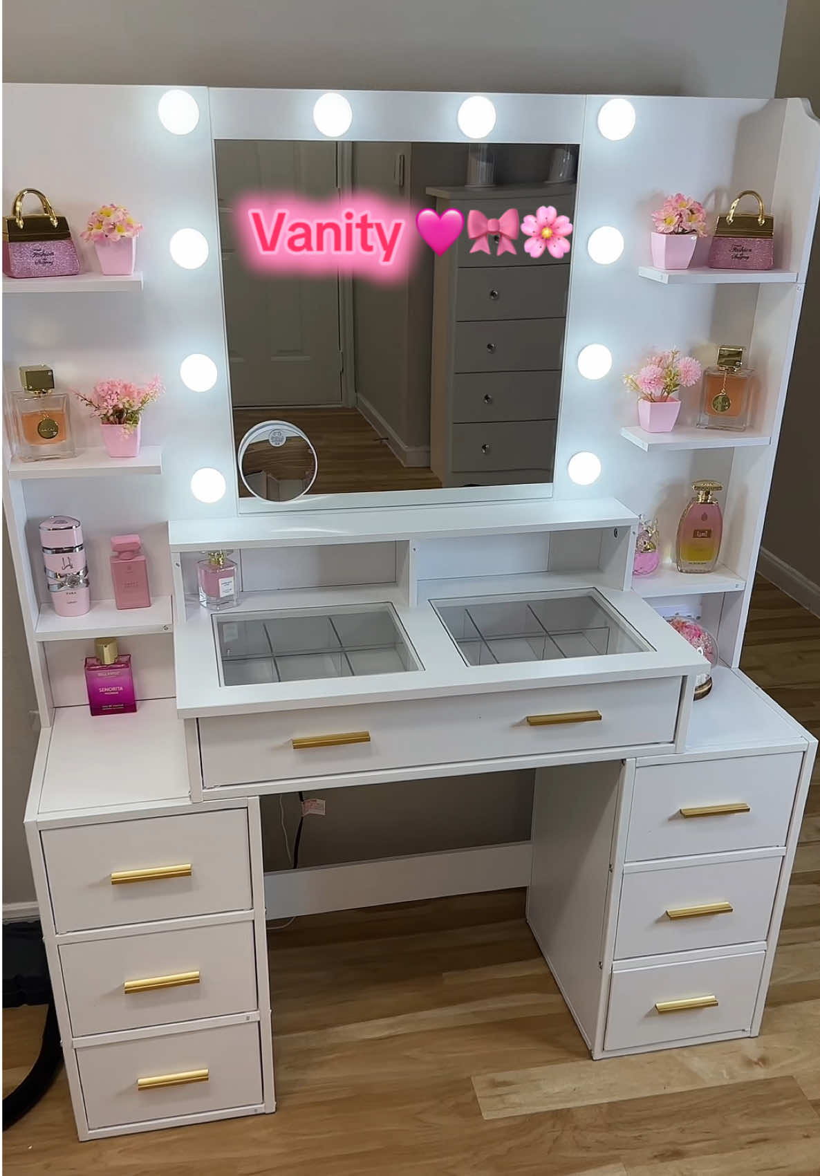 Tocador de maquillaje con espejo y luces##mujeres ##vanity ##tocador ##