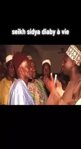 seikh sidya diaby islife#islam #guinne🇬🇳🇬🇳 #sénégalaise🇸🇳 
