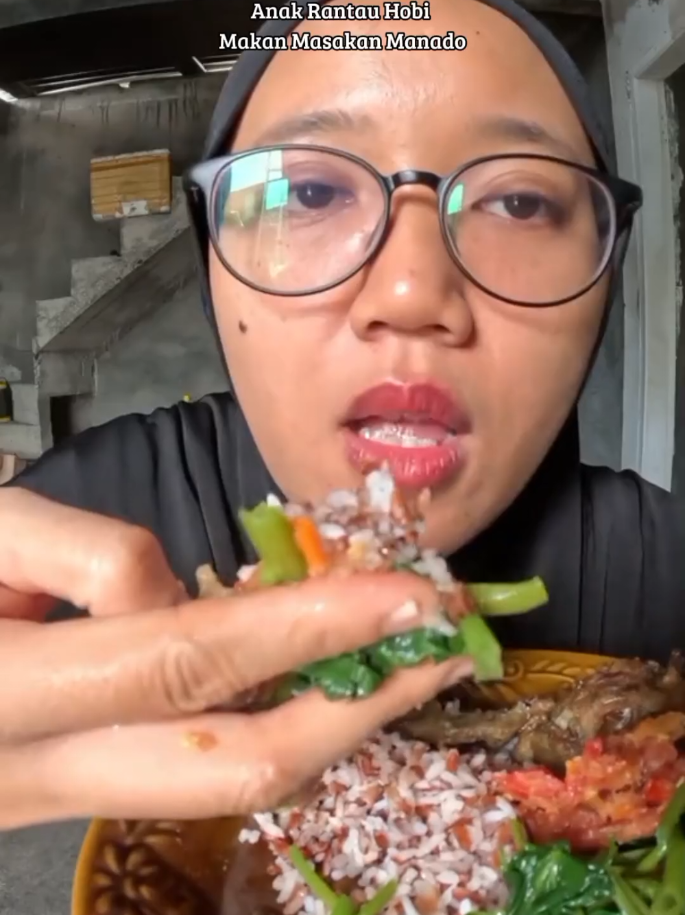 Ikan Putih Tepung+Dabu Terasi Mentah+Kangkung Rebus Nda Ada Lawang! #fyp #foryoupage #homemade #jawamanado #khasmanado 