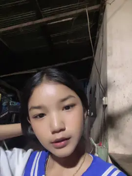 ឃើញកាមេរ៉ាអត់បានម៉ង🌝#som❤️️mnak_muy_pg♥️😊 