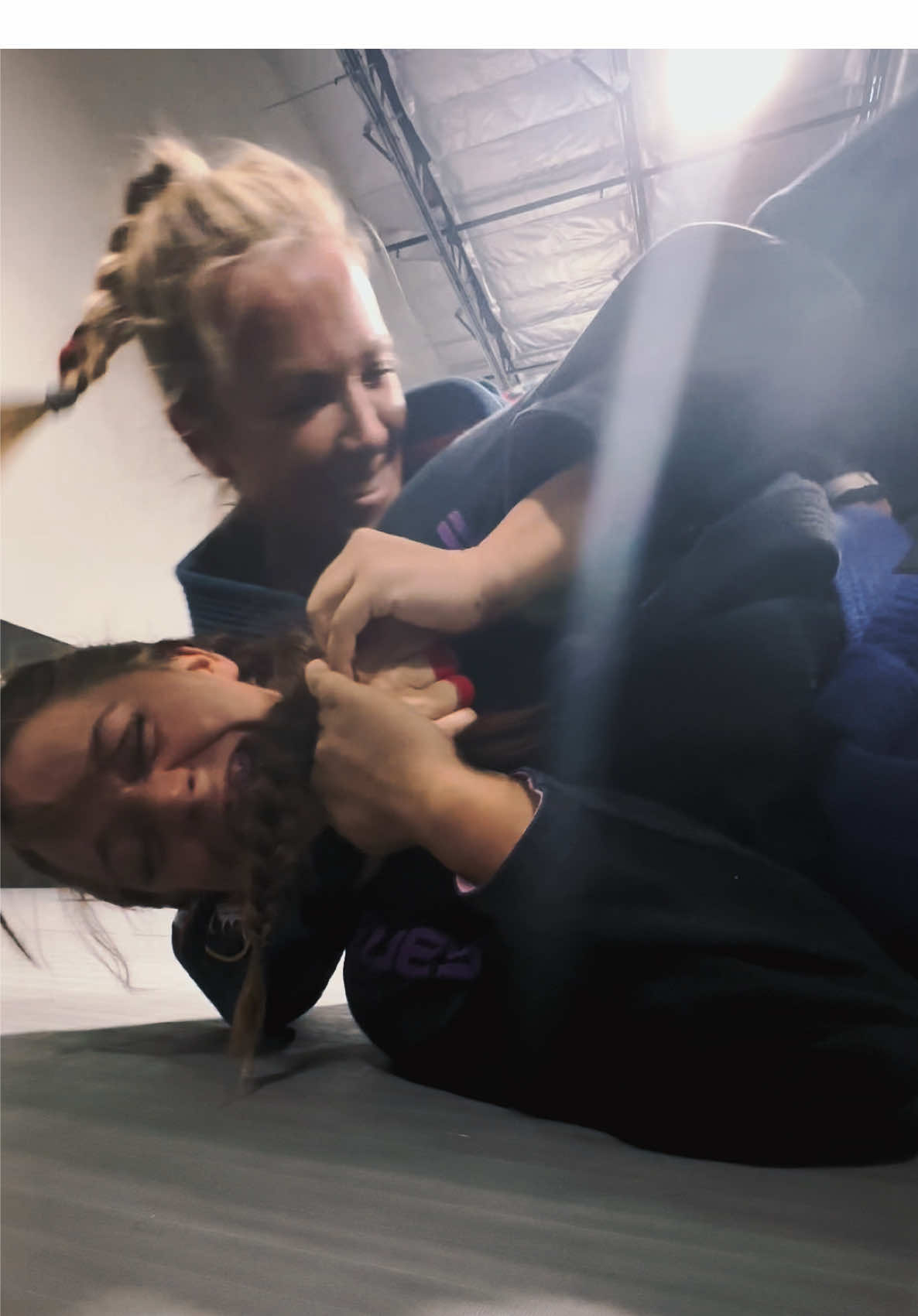 My favorite Brown belt giving me Jiu Jitsu hugs for the camera 🤓🤎 #women #jiujitsu #womeninjuijitsu #brownbelt #bluebelt 