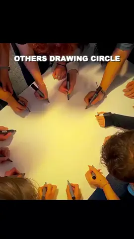 others draw a perfect circle vs this guy ☠️💀#trollface #foryou #foryoupages #viral 