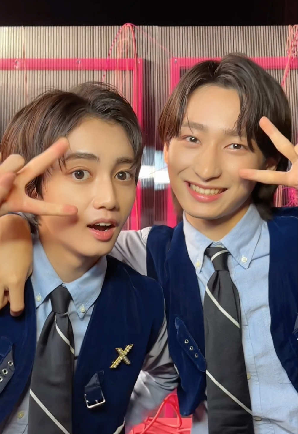 『インストール』手振りダンス👆🏻 山本 & 筒井 ver.🩷🧡 みんなも一緒に  Let's インストール！ #ICEx #インストール #筒井俊旭 @筒井俊旭  #山本龍人 #COOLer 