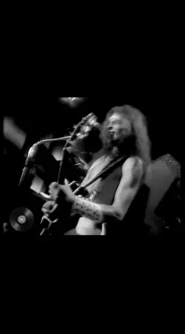 #TEDNUGENT #catscratchfever #rock #classicrock #70smusic 1977 