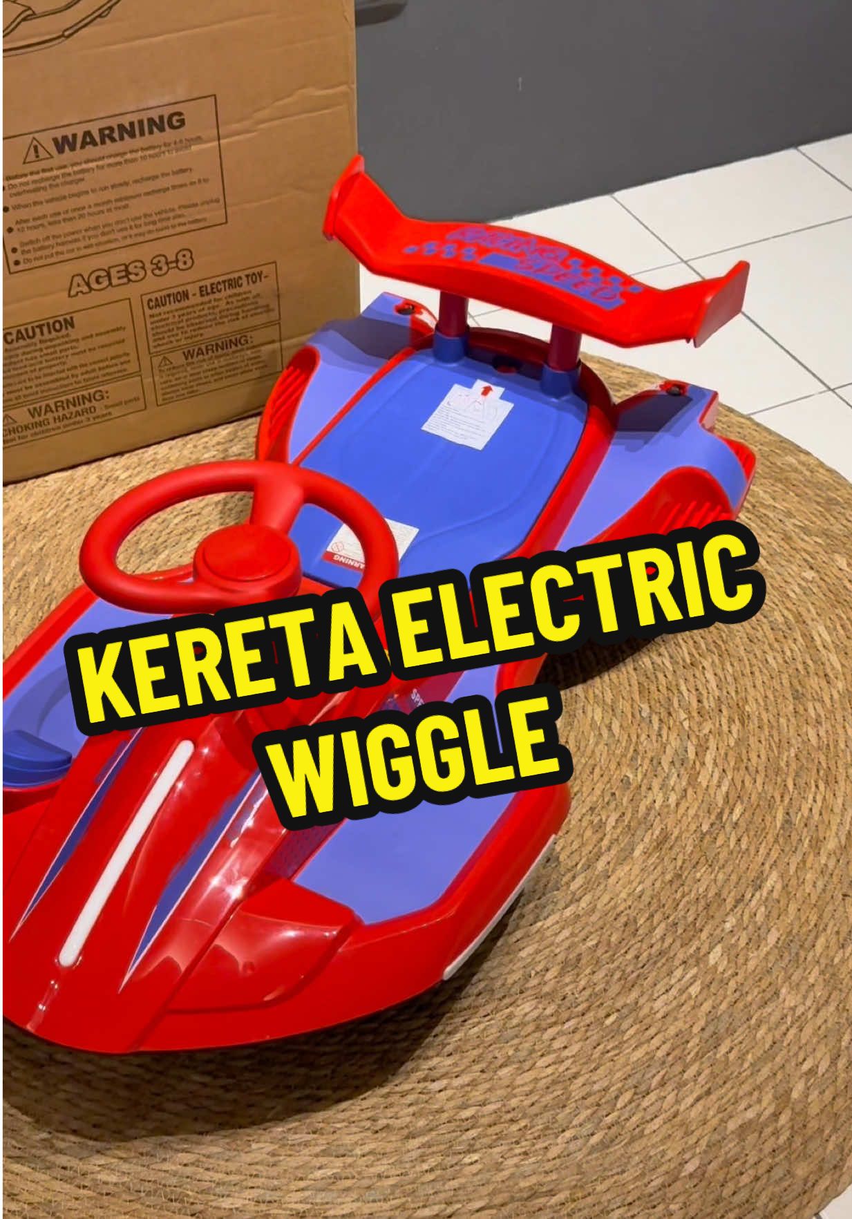 IDEA GIFT UNTUK HADIAHKAN UNTUK ANAK ANAK❤️ ELECTRIC WIGGLE DRIFTCAR. MEMANG SERONOK SESUAI UNTUK KANAK KANAK DAN ORANG DEWASA  TAMPUNG BERTA SEHINGGA 90KG✅ BOLEH DICHARGE SEMULA✅ ADA ASAP GUNA AIR✅ BOLEH DRIFT✅ TAHAN LASAK✅ #keretaelektrikbudak #toys #wigglecar #keretamainan #CapCut 
