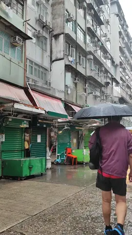 mbuh sampai kapan udane iki,kok gk terang² 🙄🙄🙄 #tiktok #hongkong  #lewatberanda 