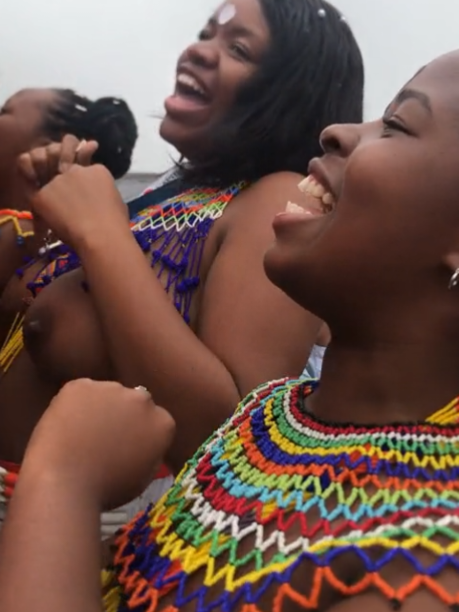 In Yabantu and Zulu Culture, women do not contribute any sexual meaning to their naked breasts. Women in different stages of their lives wear different beaded outfits. The older they get and as they are married, the more they cover their bodies. Different colors and beads are used to express feelings and communicate messages regarding their gender and marital status.  Each ceremony in Zulu culture has its own dress code. Zulu dress South African village culture traditional video religion dance women's special girl femininity lifestyle virgin  #zuluculture #trending #tribes #african #traditional 
