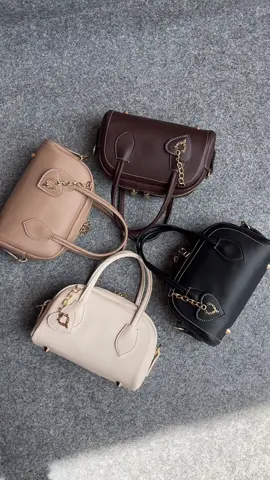 Asli sih ini cantik bgt😭😭😭#belilokal #taswanita #tascantik #coquettebag #foryou 