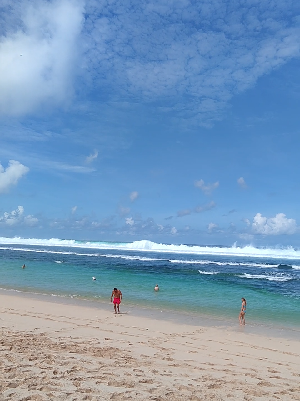 Melasti Beach #beach #pantai #pantaimelastibali #pantaimelasti #fypシ゚ 