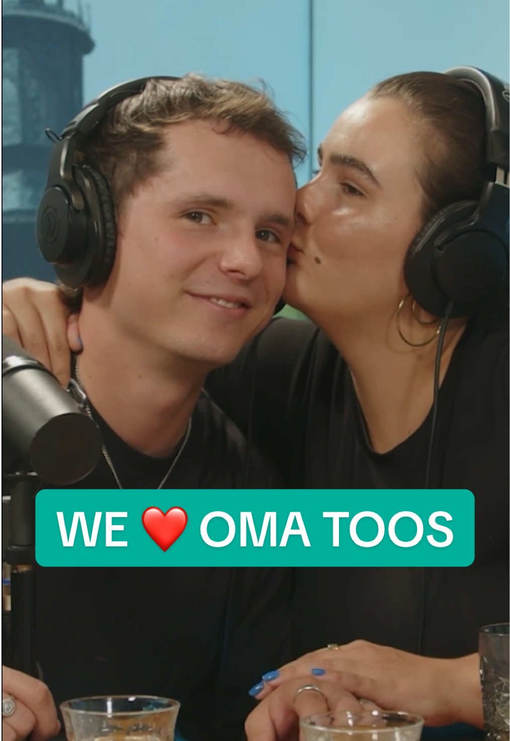 Beter goed gekocht dan slecht gemaakt 🤝 🎧Luister nu naar ‘Sean’s dubbelleven’ in je favoriete podcast-app! #stefandevries #seandemmers #juliaheetman #favorietepodcast #fyp 
