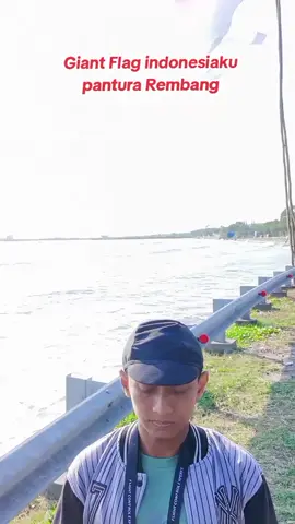 kalian kalau lewat sini men ding berhenti sejenak deh karena apa karena ada sang saka merah putih #dirgahayuindonesia #benderamerahputih  #droneshoots #pantura #rembang24jam 