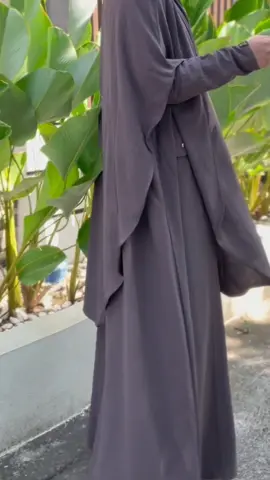 Oneset elmaira smoke nyaa cakep😍#promomakanmerdeka #abaya #viral 