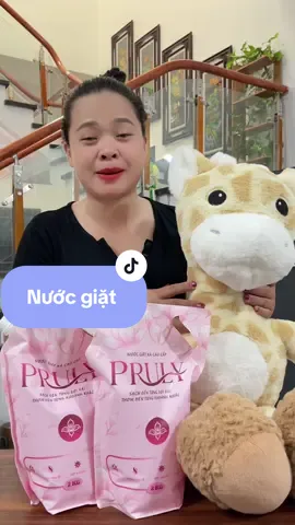 Mua nước giặt tặng thêm gấu hươu xinh luôn #giadinhnhatho98 #xuhuongtiktok #xuhuong #nuocgiat #nuocgiattanggau 