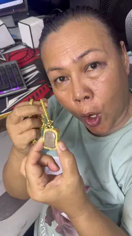 ทำไมพระถึงอยู่ในกรอบ