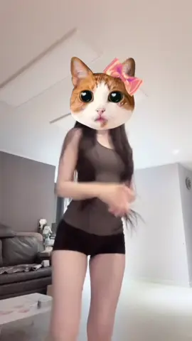 정현우가살쪄서소세지같다함