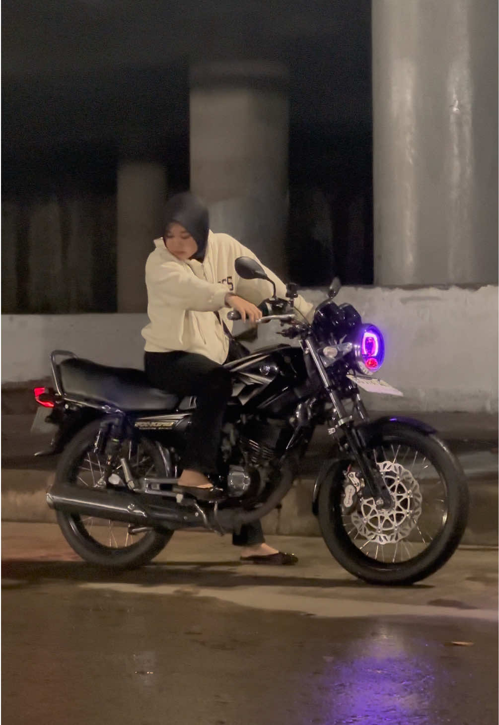 Nyoh seng podo takok, joki ne iki wong e @Dek_Poise, tempat bobok knalpot andalan @@LOSS PROJECT MUFLER 🤙🏻🤙🏻🤙🏻 #doktergarage_2stroke #asalbaticol #rxsyahdu #rxkingperedam #rxkingindonesia 