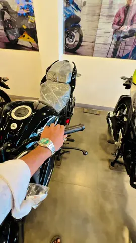 Dream bike 😅❤️‍🩹 Suzuki gixxer fi abs emotion 🫶🫀#unfrezzmyaccoun #foryourpages #viral #trending #nirob0099 
