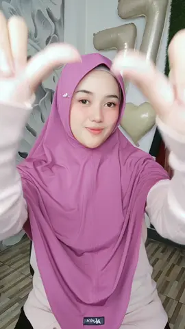 Lagi pake kerudung pet bulan sabit L warna dusky rose😍😍#hijabinstan #hijabinstan 