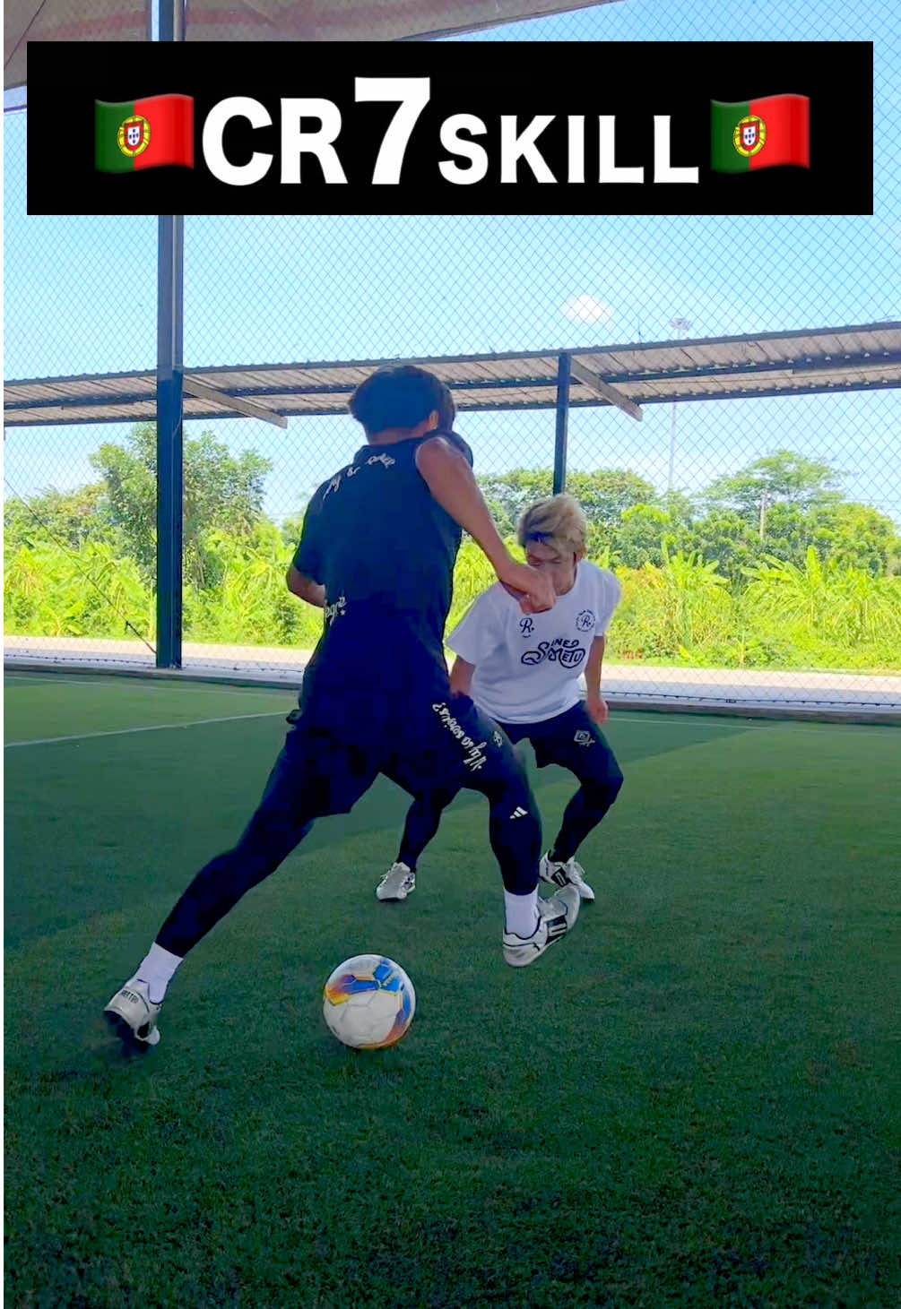 CR7🇵🇹or Messi🇦🇷? Comment👇which are you? #Shorts #Soccer #dribbling #footballskills #freestylefootball     