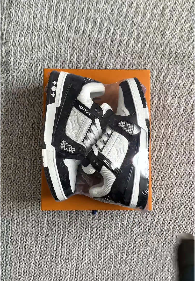 Black & White Lv trainers 🐼#menfashion #fashiontiktok #fyp #styleinspo #lvtrainers #lv #fashion #outfitinspo #fashiondesigner #luxuryshoes #tiktokviral #goviral #fypviralシ 