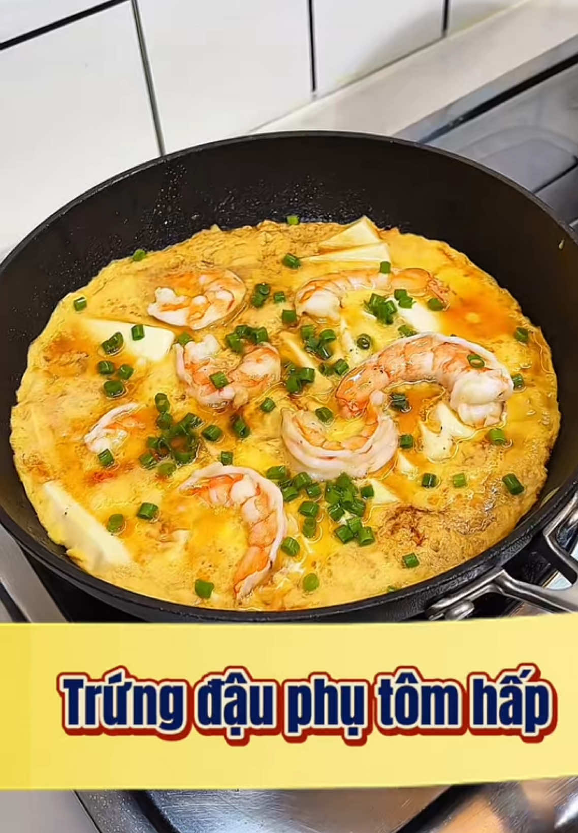 Làm thế nào để ăn nhanh sau khi tan làm! Mời bạn cùng thưởng thức #LearnOnTikTok #food #cooking #monngonmoingay #fyp 